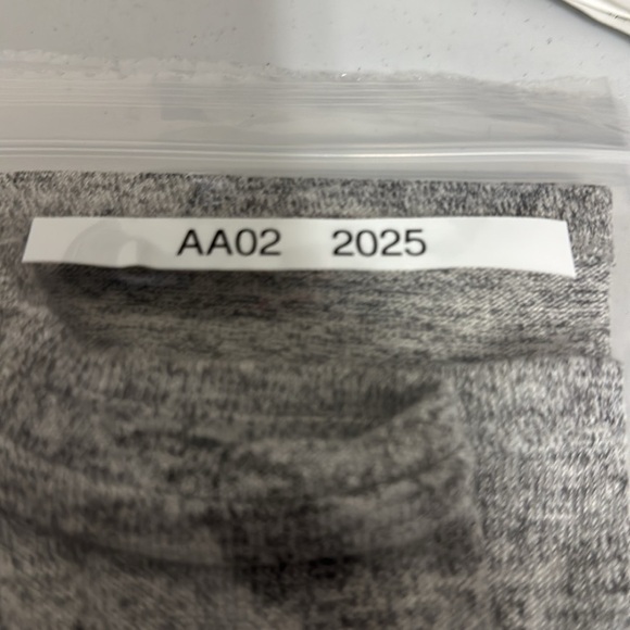 Lane Bryant Gray Lightweight Love Yourself Heart Valentine 3/4 Sleeve Top - Picture 6 of 6